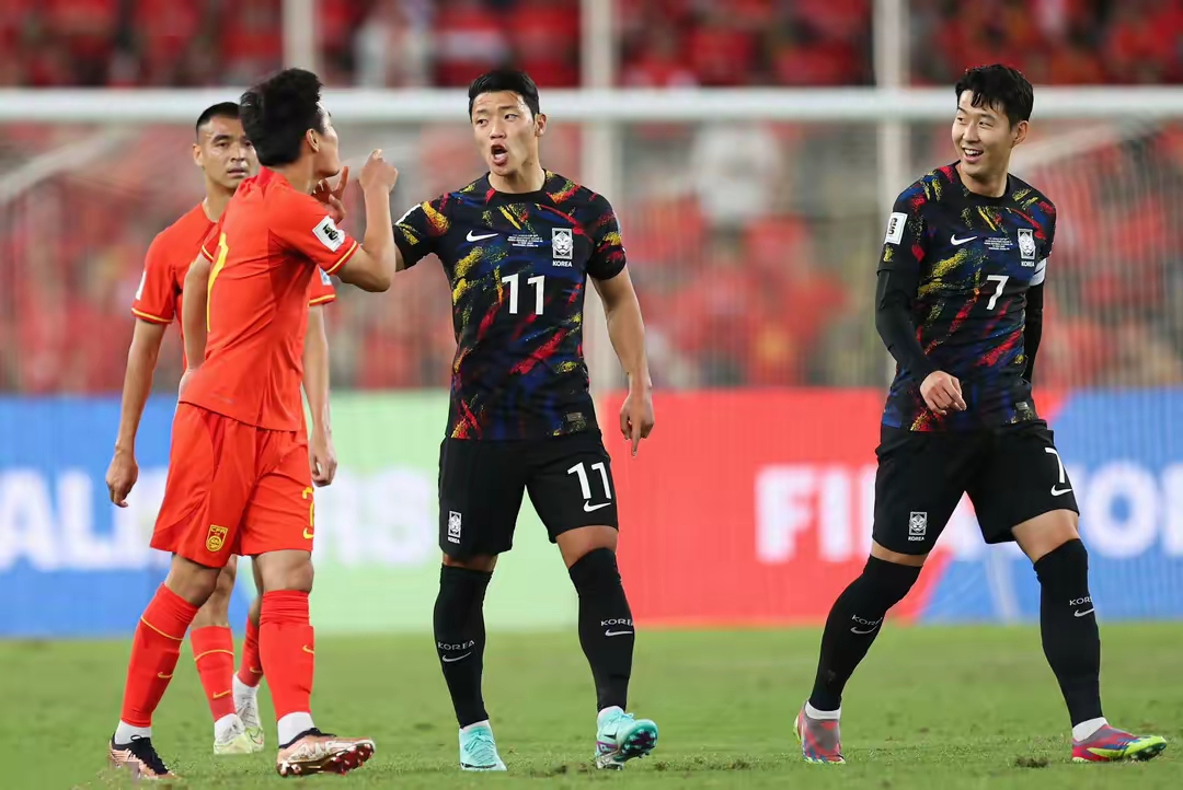 强强对决即将上演，球迷们翘首以待