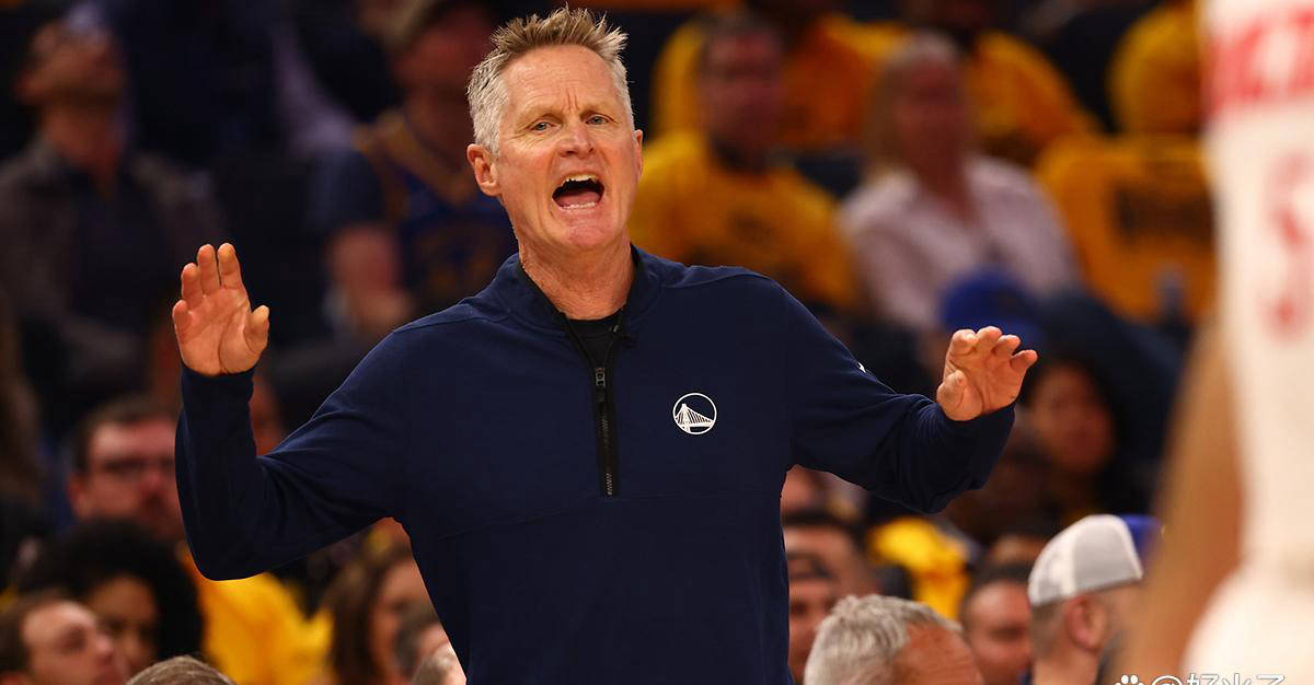 球队教练在媒体面前言辞过激，赛后被批评严厉