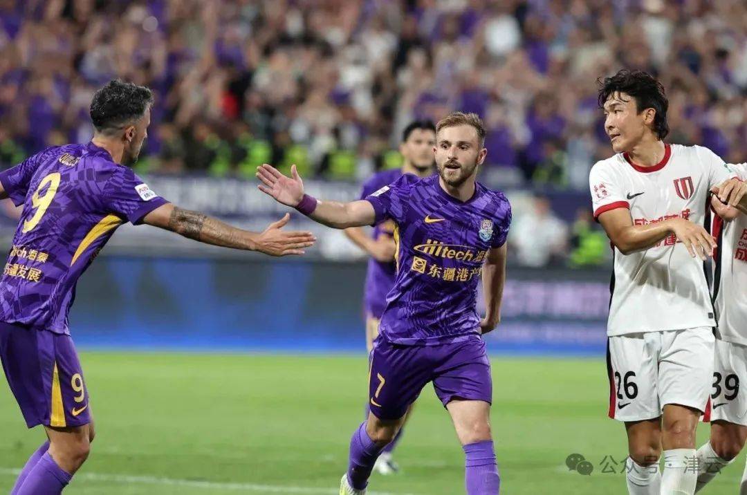 球队教练在媒体面前言辞过激，赛后被批评严厉