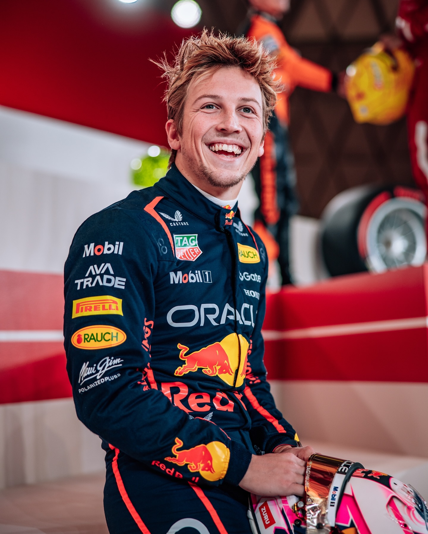 阿斯顿马丁绝杀雷诺车队，诺里斯关键制胜