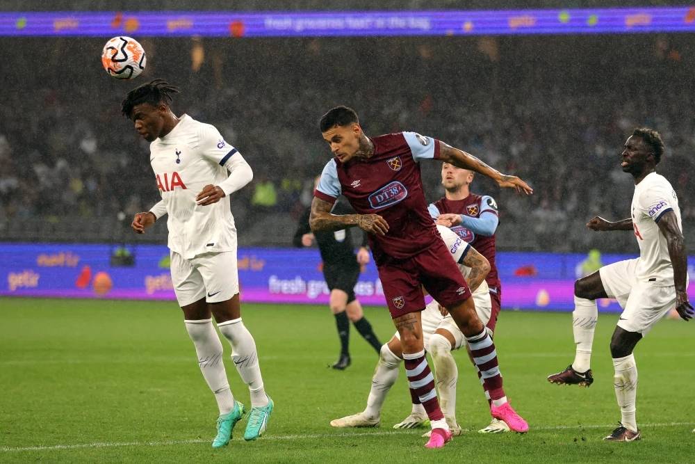 托特纳姆热刺主场憾负西汉姆联,遗憾告负 托特纳姆热刺主场憾负西汉姆联,遗憾告负