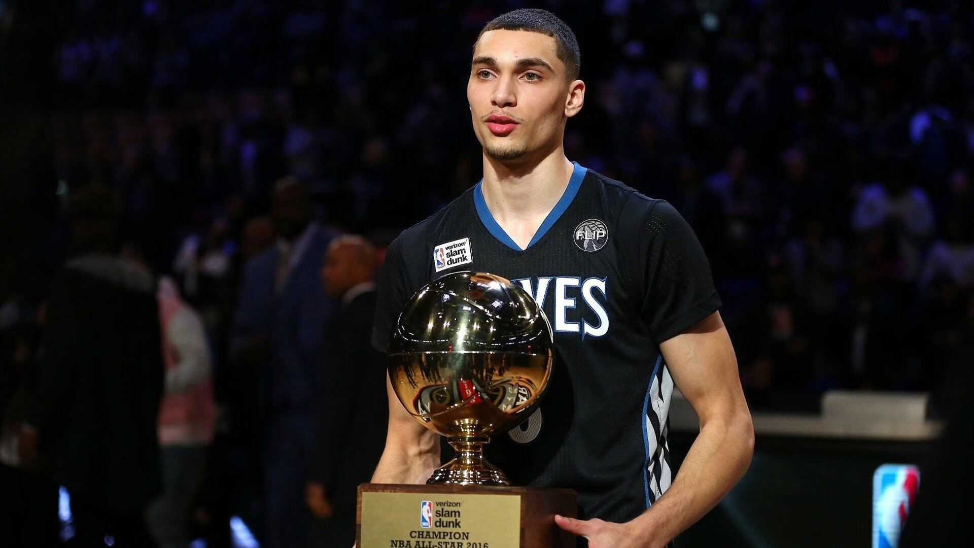 森林狼对阵公牛，布克成为胜负手